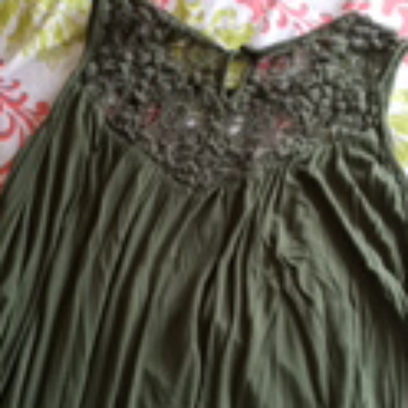 Green knitted tank - Picture 4 of 4